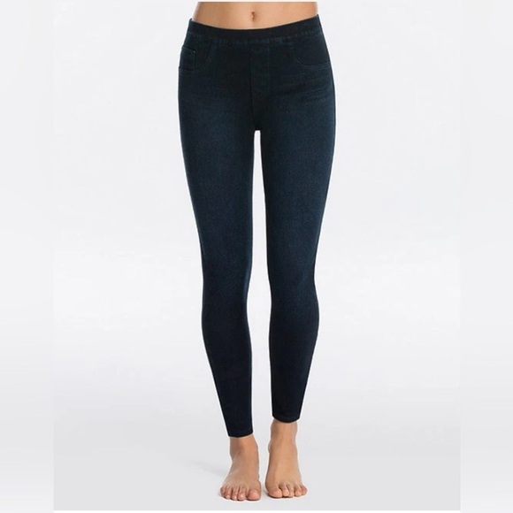 NWOT Spanx The Jean-ish Ankle Leggings Jeans - Picture 2 of 9